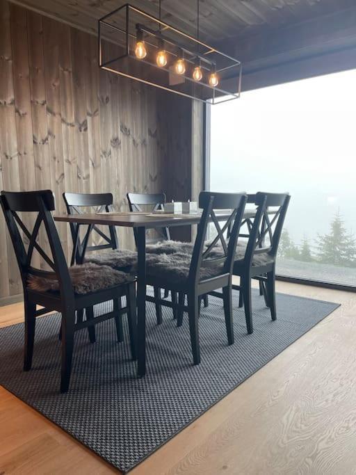 Ski In/Out, Amazing Views, 3 Bedrooms Noresund エクステリア 写真